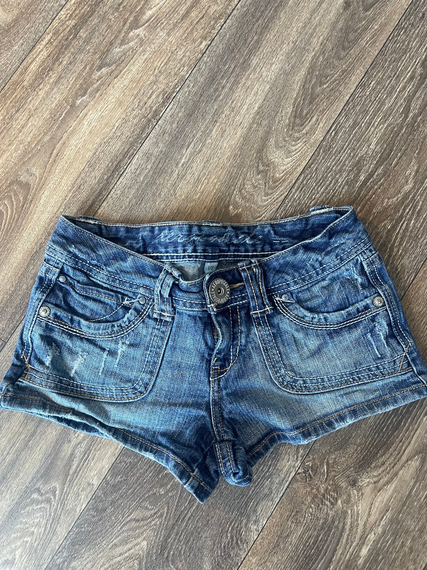 Y2k aero mini shorts
