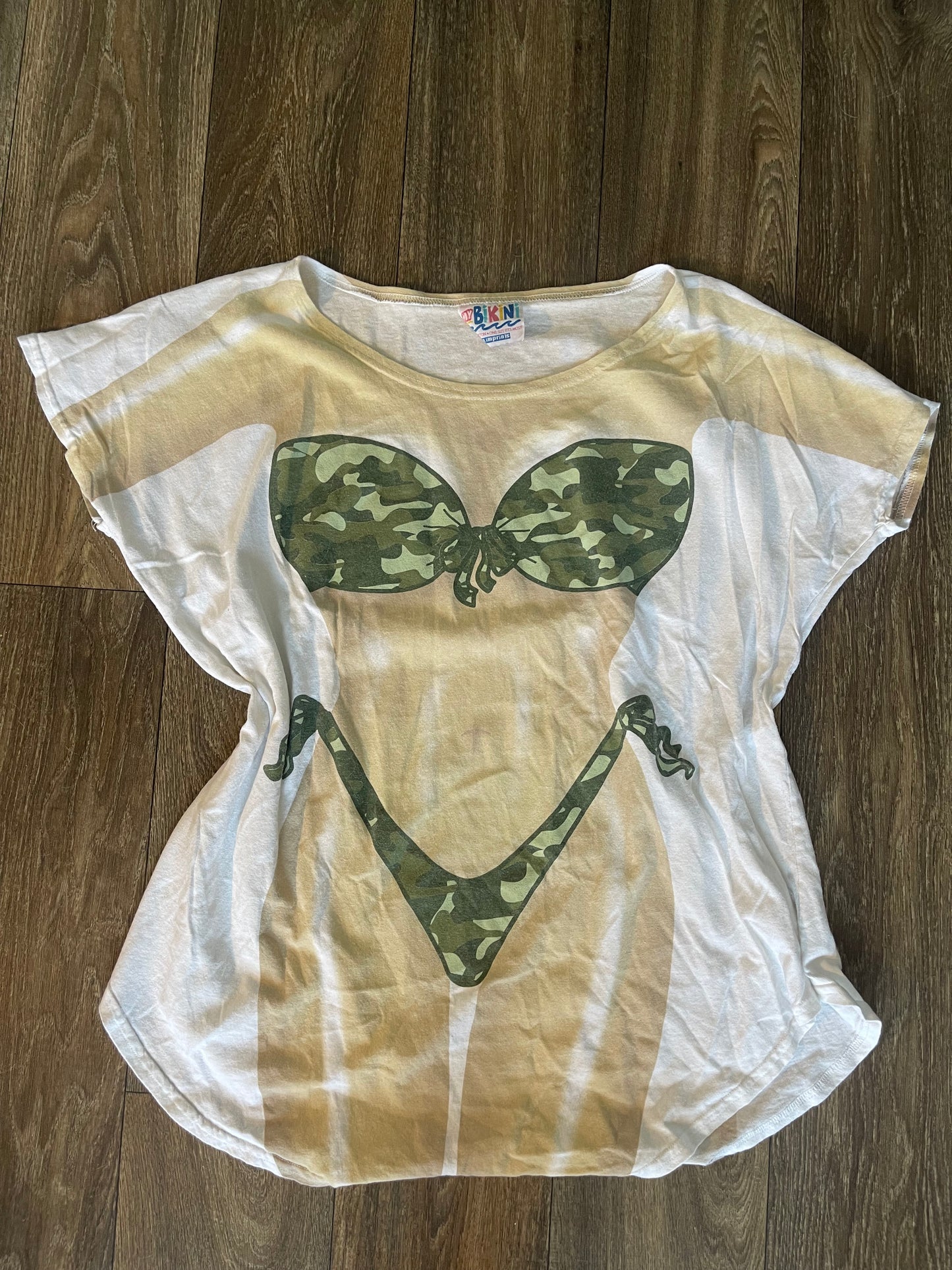 Vintage swimsuit tee