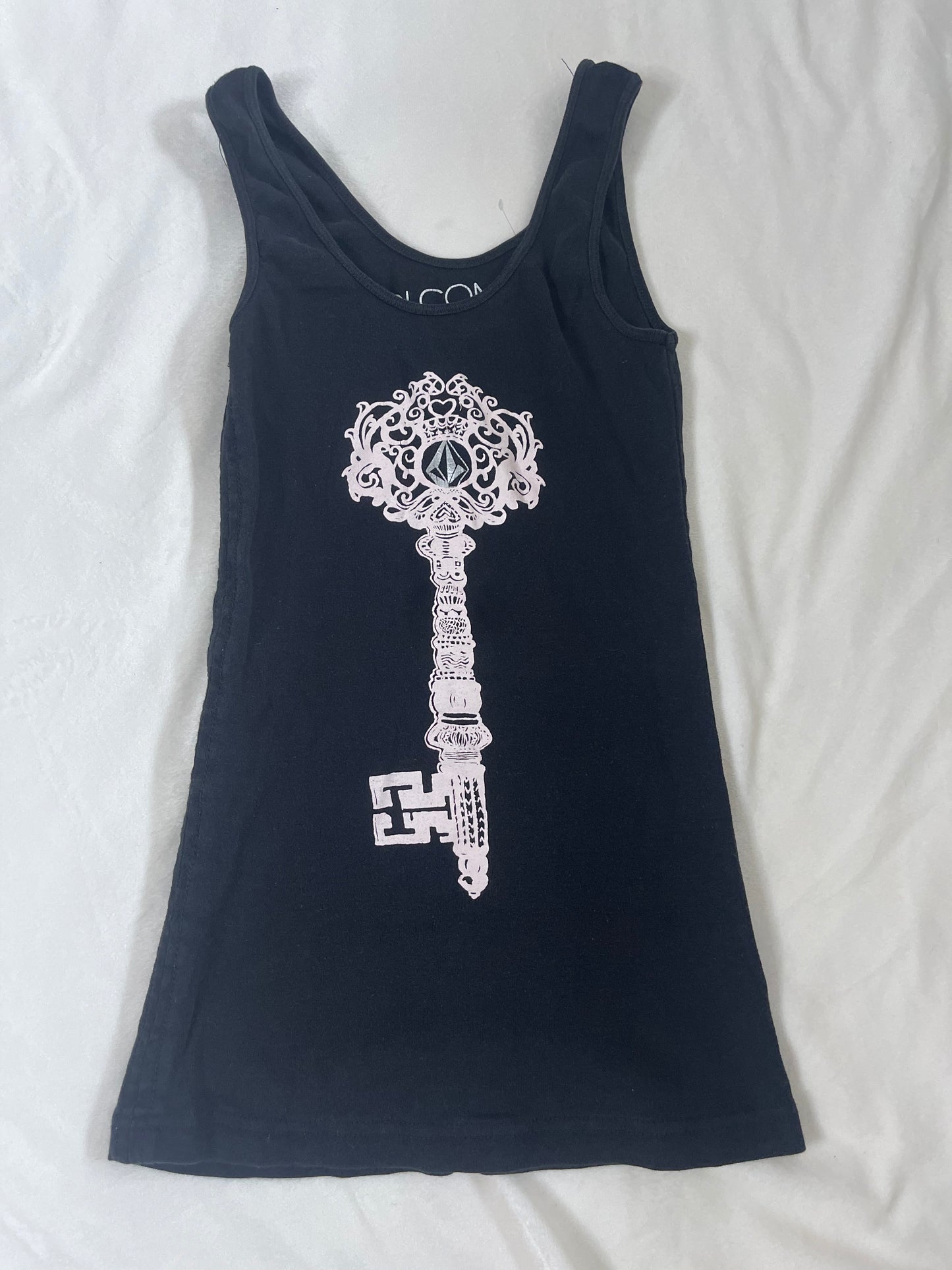 Y2k key graphic tank top