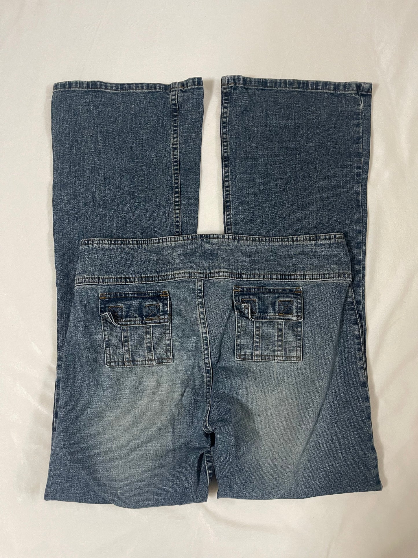 Y2k LEI front pocket flare jeans