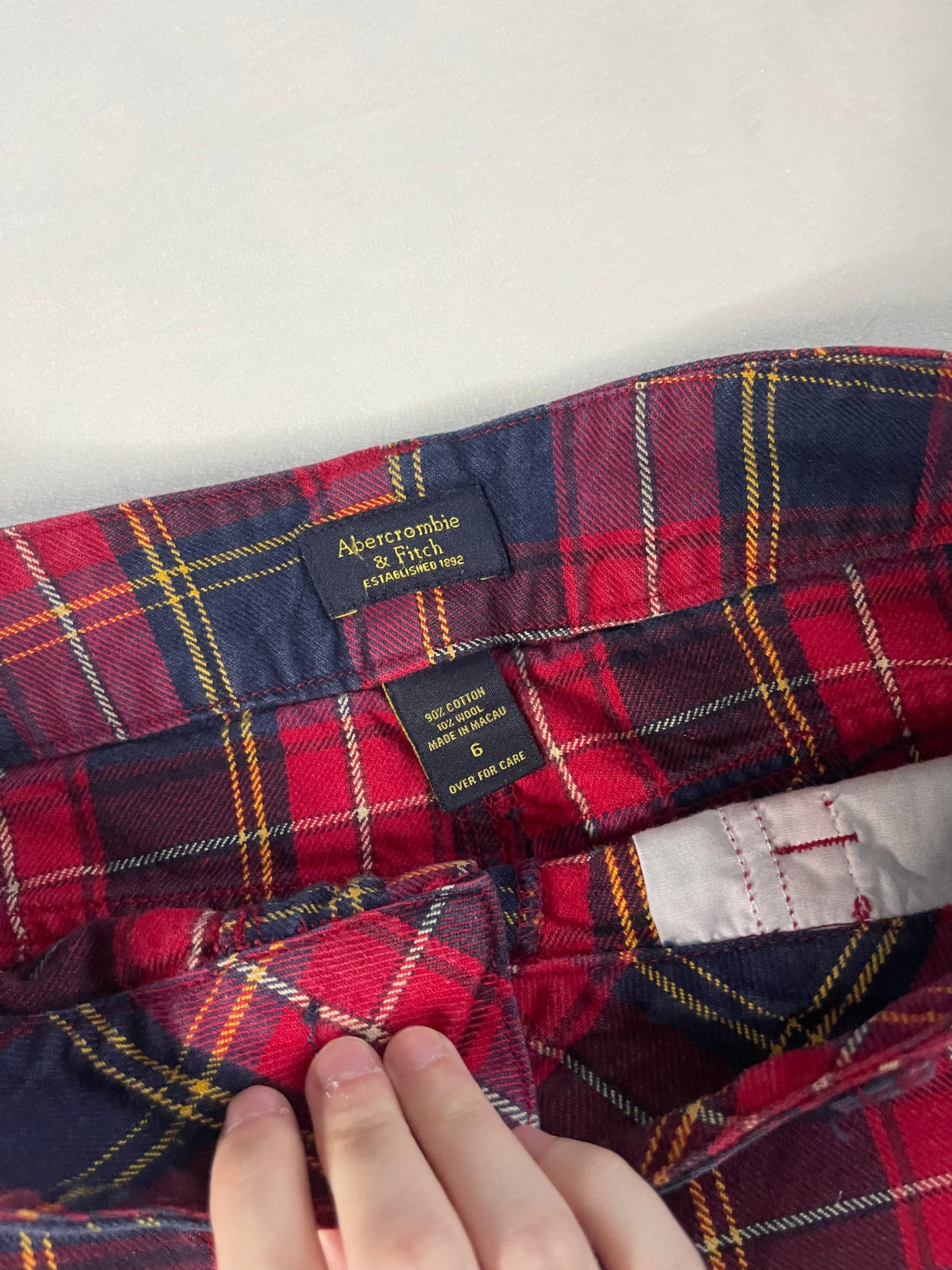 Y2k Abercrombie mini skirt