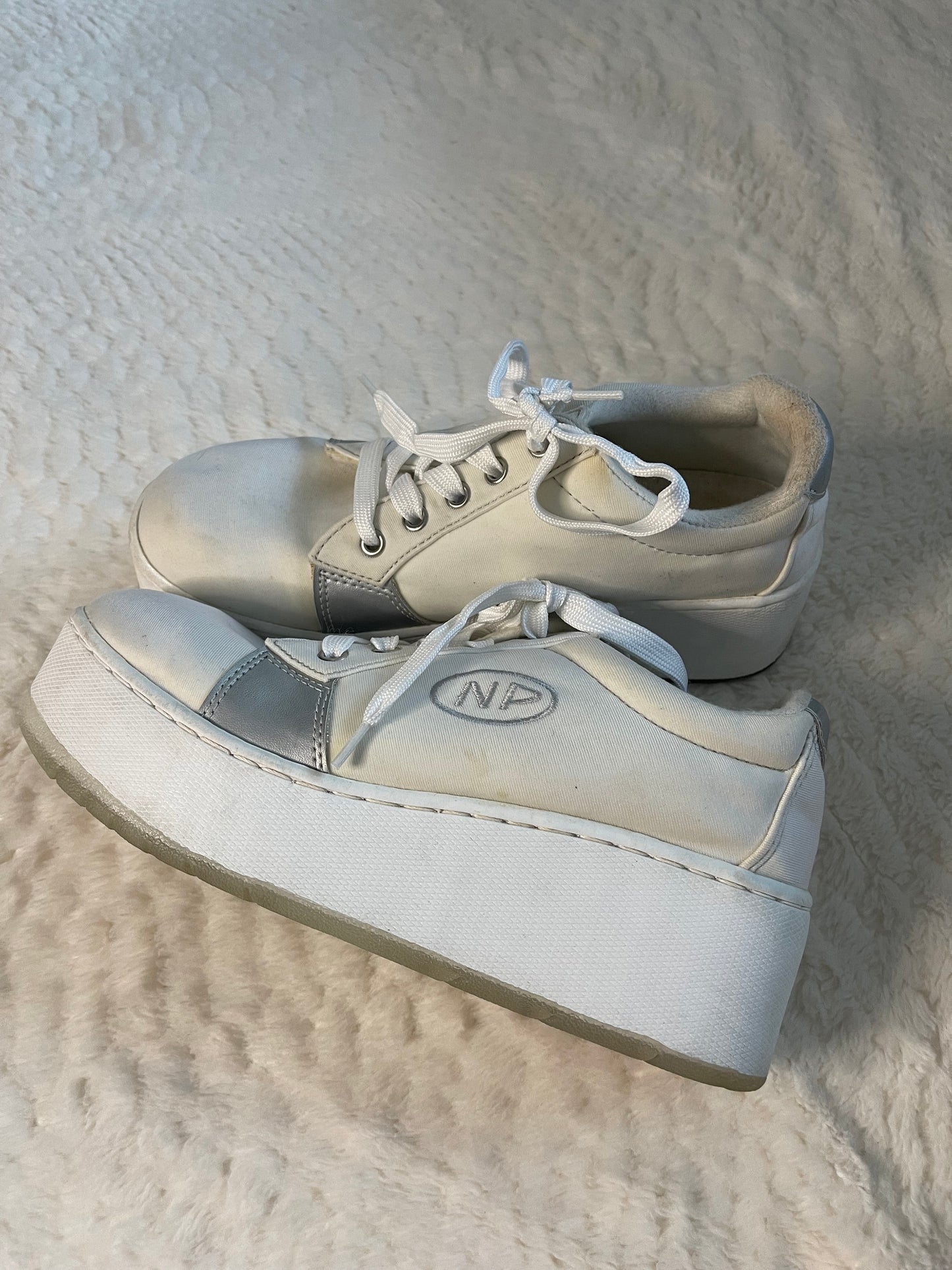 Y2k Vintage Chunky “No Parking” Platform Sneakers