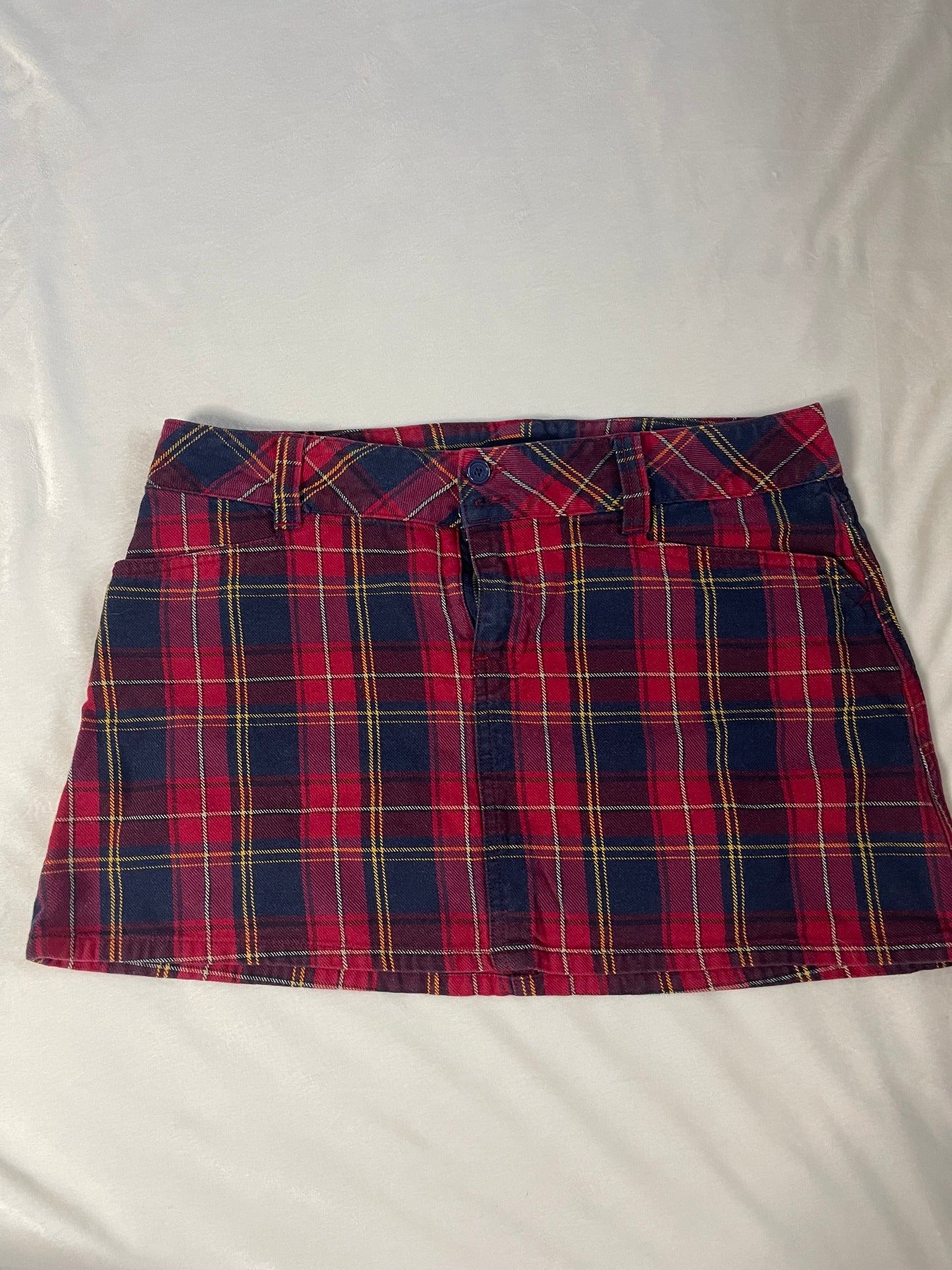 Y2k Abercrombie mini skirt