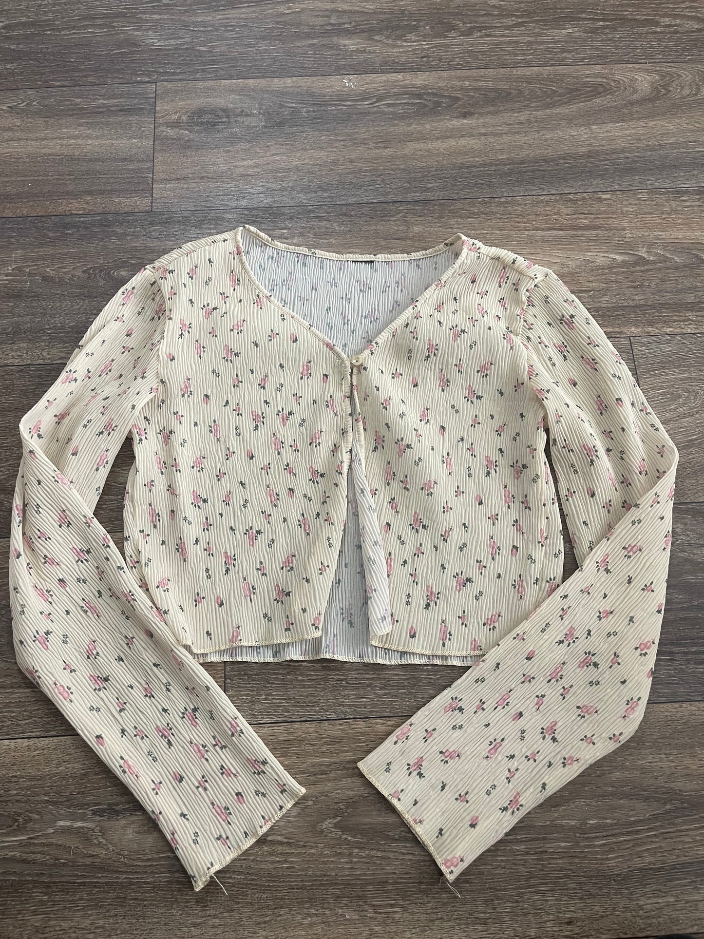 Cute pastel yellow flower cardigan