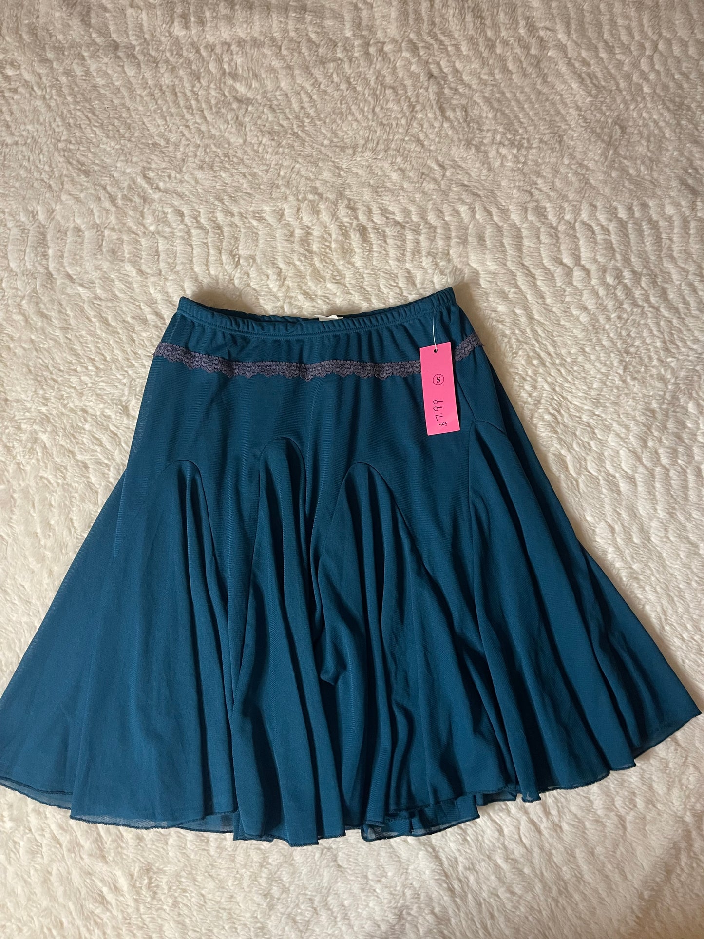 Deadstock Y2k midi skirt